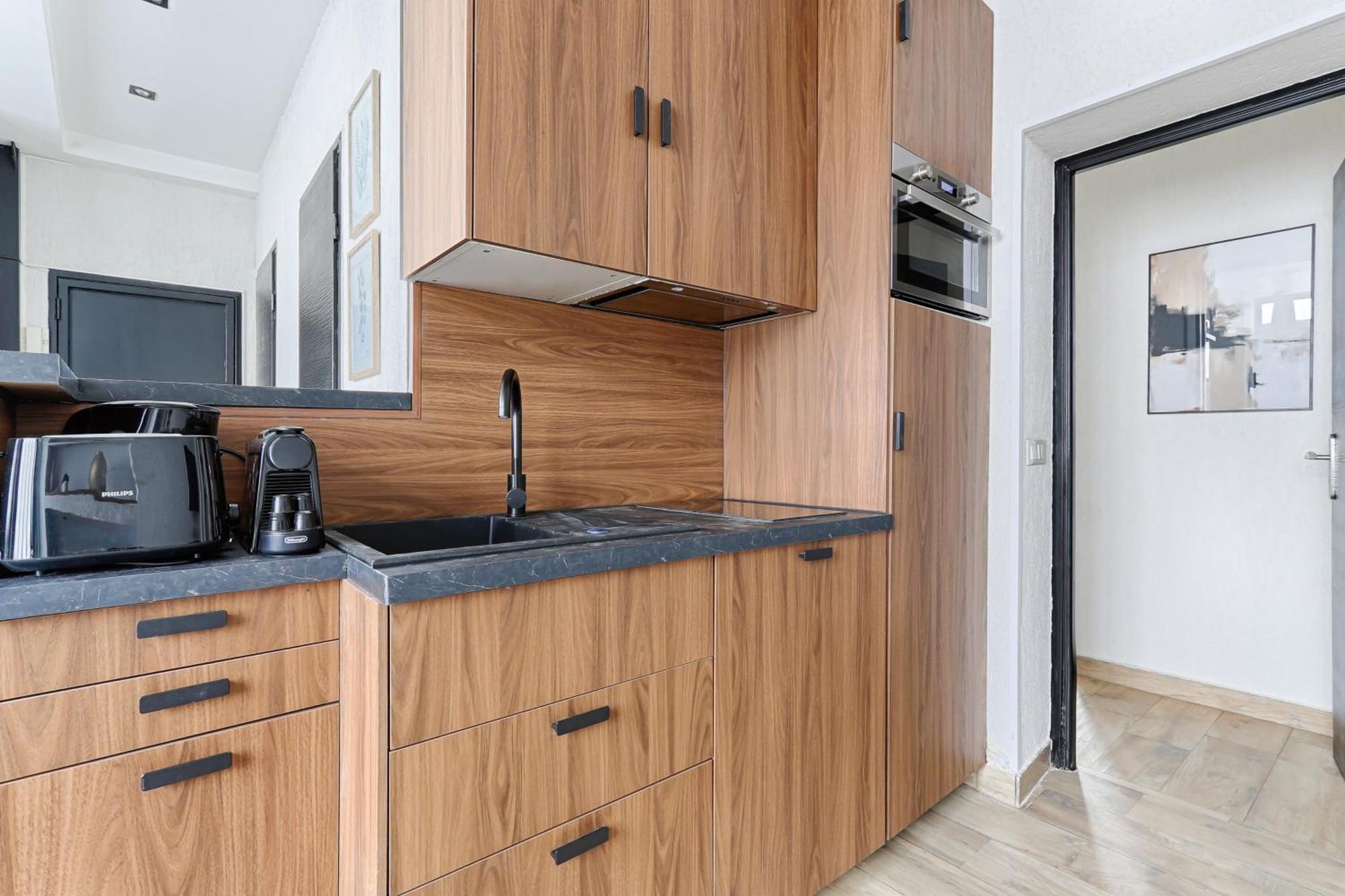 Appartement De Charme 2Br Canal Saint Martin Париж Екстериор снимка
